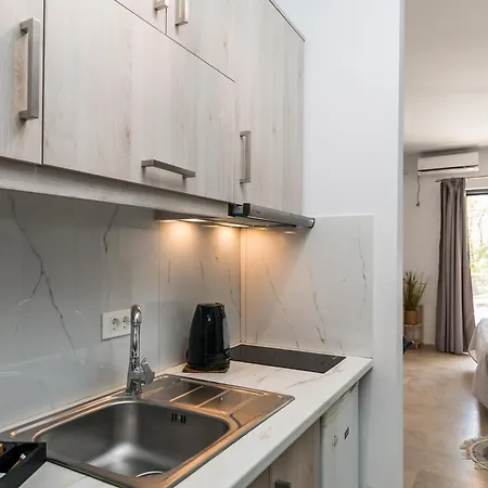 Milano Apartment Laganas